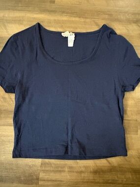 Zenana Outfitters Navy Scoop Crop Top